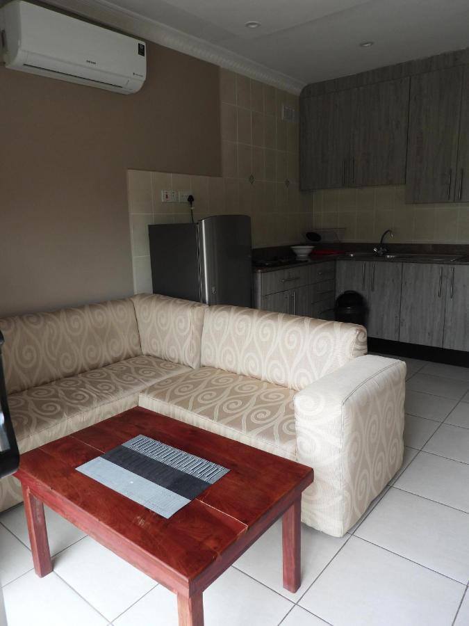 2 Bed Apt With En-Suite And Kitchenette - 2067 Harare Zewnętrze zdjęcie