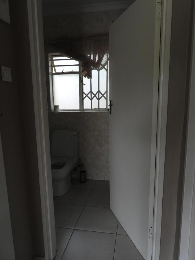 2 Bed Apt With En-Suite And Kitchenette - 2067 Harare Zewnętrze zdjęcie